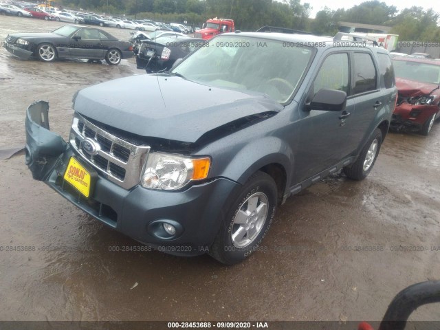 Photo 1 VIN: 1FMCU9DG2BKA45294 - FORD ESCAPE 