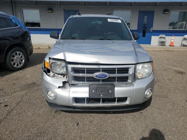 Photo 4 VIN: 1FMCU9DG2BKC04668 - FORD ESCAPE XLT 