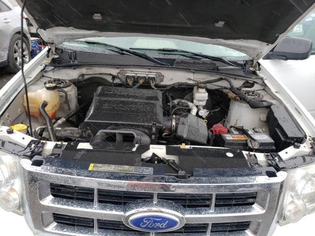 Photo 6 VIN: 1FMCU9DG2BKC55281 - FORD ESCAPE XLT 