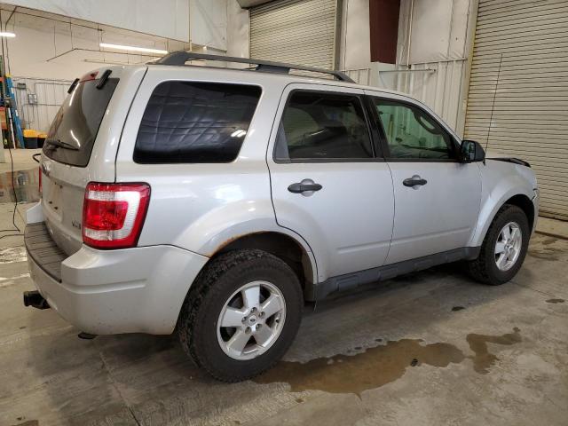 Photo 2 VIN: 1FMCU9DG2CKA10949 - FORD ESCAPE 