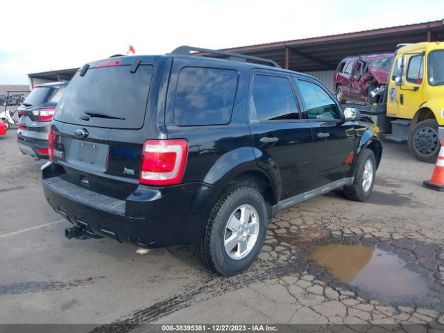 Photo 3 VIN: 1FMCU9DG2CKA43207 - FORD ESCAPE 