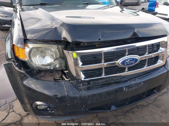 Photo 5 VIN: 1FMCU9DG2CKA43207 - FORD ESCAPE 