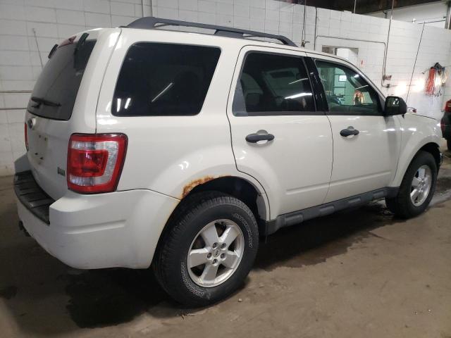 Photo 2 VIN: 1FMCU9DG2CKB12025 - FORD ESCAPE 