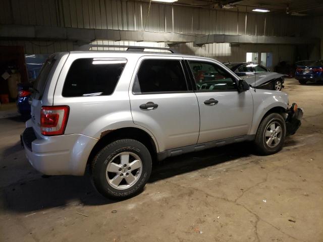 Photo 2 VIN: 1FMCU9DG2CKC61034 - FORD ESCAPE XLT 