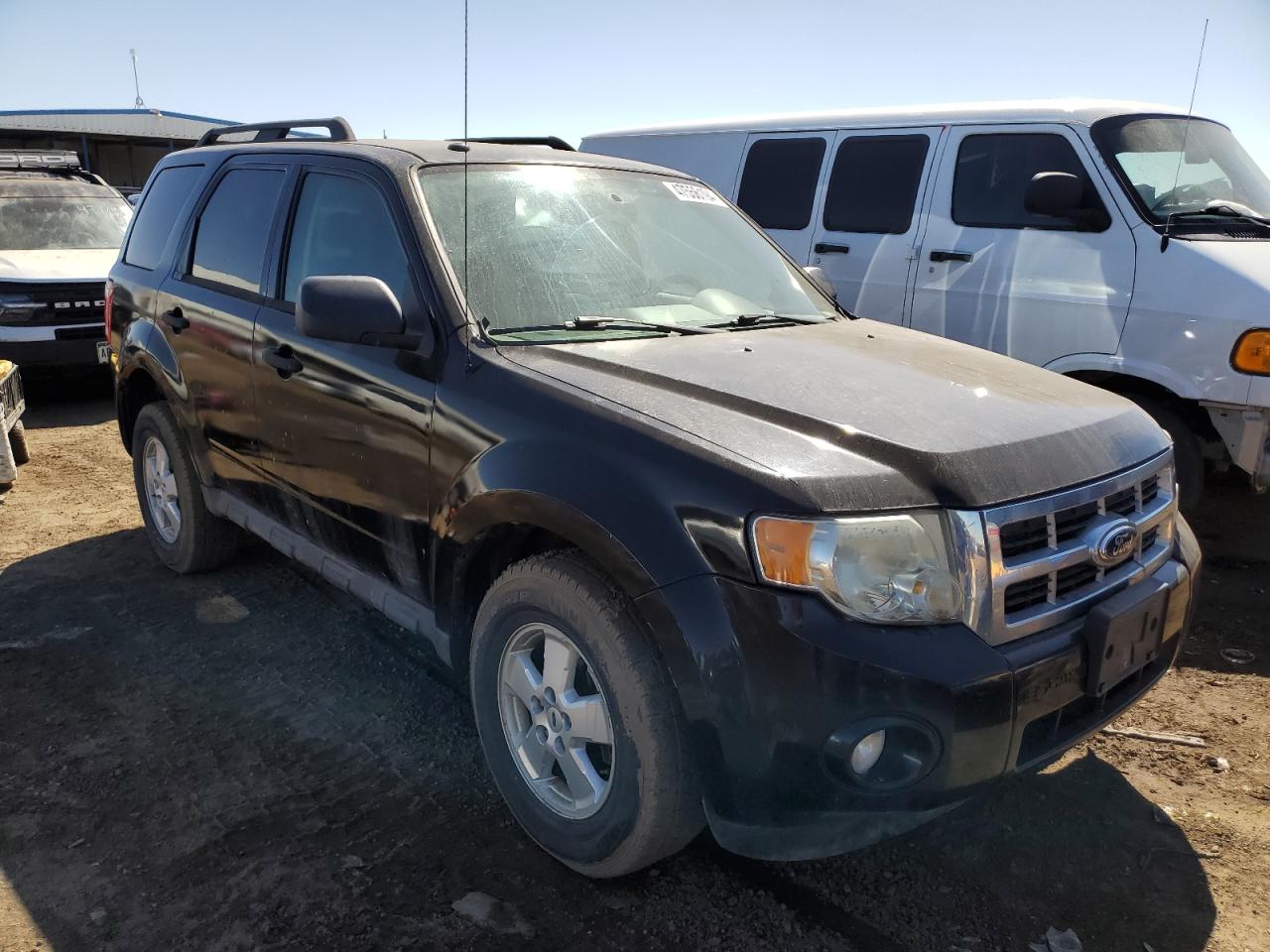 Photo 3 VIN: 1FMCU9DG2CKC69280 - FORD ESCAPE 