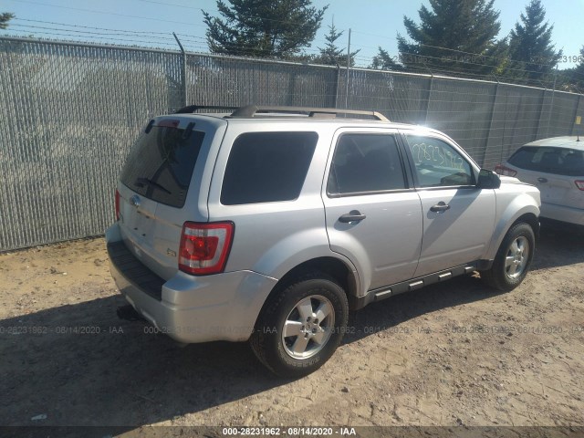 Photo 3 VIN: 1FMCU9DG2CKC70736 - FORD ESCAPE 