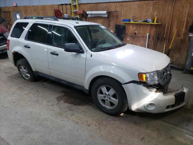 Photo 3 VIN: 1FMCU9DG3AKA40717 - FORD ESCAPE XLT 