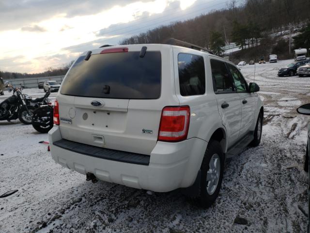 Photo 3 VIN: 1FMCU9DG3AKA46159 - FORD ESCAPE XLT 