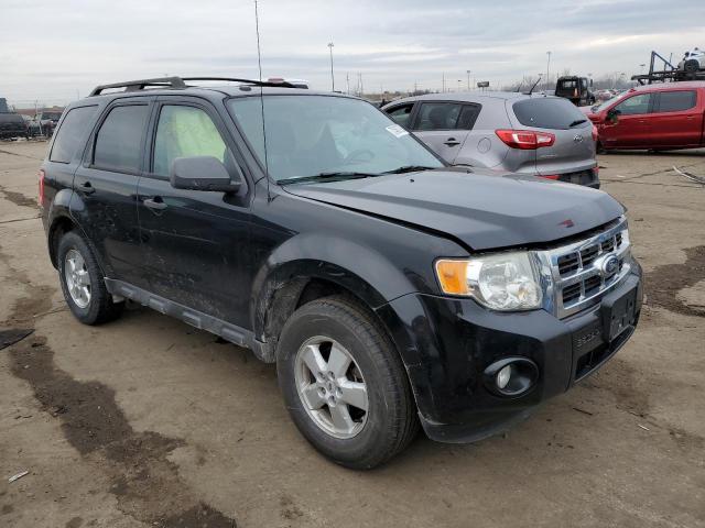 Photo 3 VIN: 1FMCU9DG3AKA81140 - FORD ESCAPE XLT 