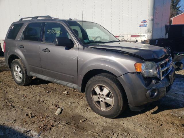 Photo 3 VIN: 1FMCU9DG3AKB55155 - FORD ESCAPE XLT 