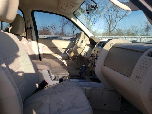 Photo 4 VIN: 1FMCU9DG3AKC16360 - FORD ESCAPE XLT 