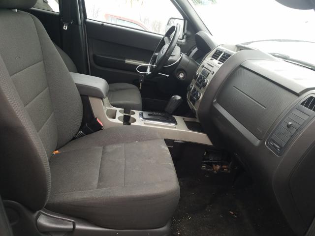 Photo 4 VIN: 1FMCU9DG3AKC29013 - FORD ESCAPE XLT 