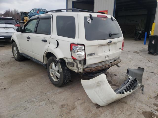 Photo 2 VIN: 1FMCU9DG3AKC50766 - FORD ESCAPE XLT 