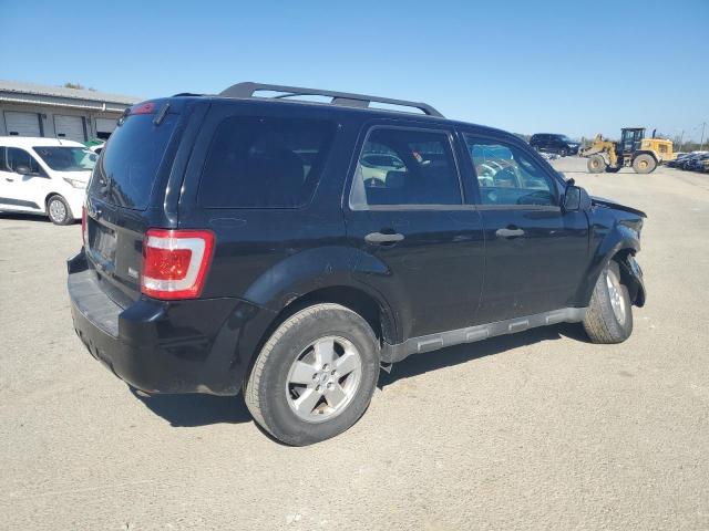 Photo 2 VIN: 1FMCU9DG3AKD12523 - FORD ESCAPE XLT 