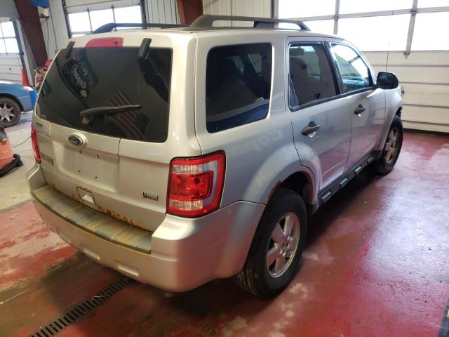 Photo 2 VIN: 1FMCU9DG3AKD31587 - FORD ESCAPE XLT 