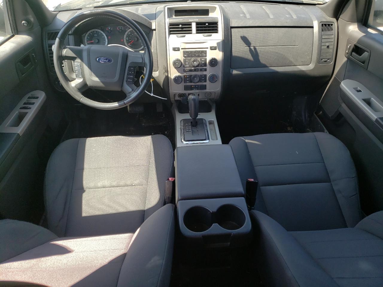 Photo 7 VIN: 1FMCU9DG3BKA73511 - FORD ESCAPE 