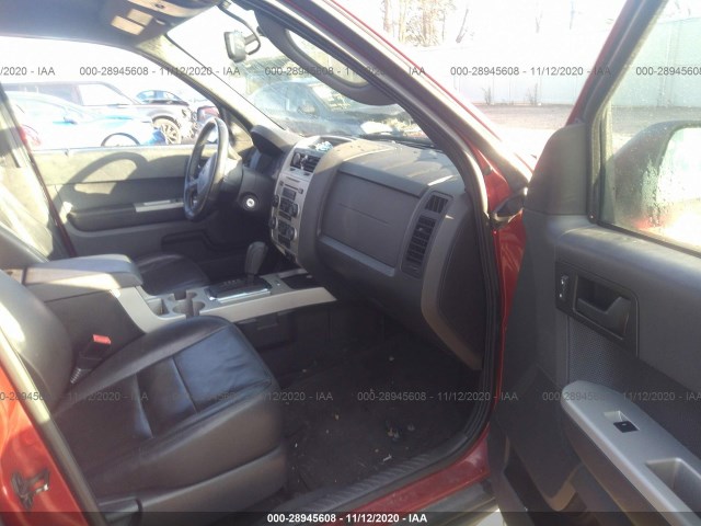 Photo 4 VIN: 1FMCU9DG3BKB41869 - FORD ESCAPE 