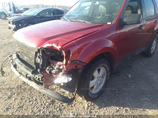 Photo 5 VIN: 1FMCU9DG3BKB41869 - FORD ESCAPE 