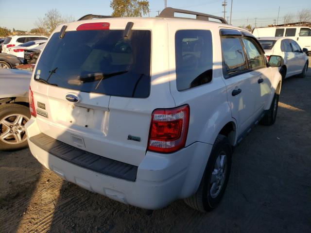 Photo 3 VIN: 1FMCU9DG3BKB86066 - FORD ESCAPE XLT 