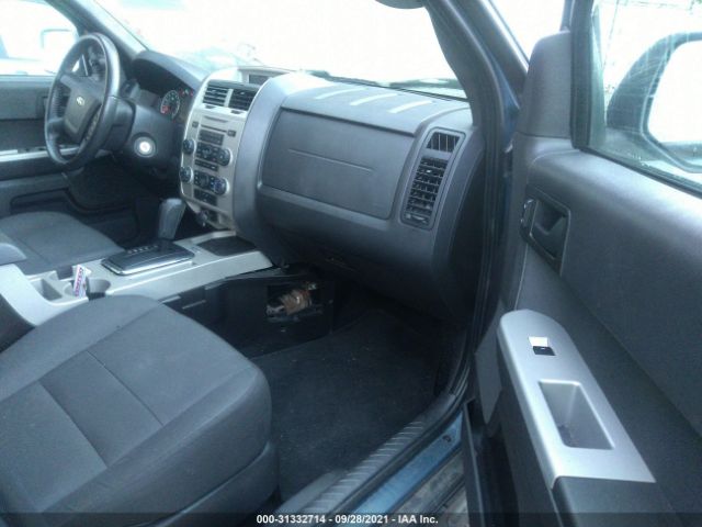 Photo 4 VIN: 1FMCU9DG3CKA05484 - FORD ESCAPE 