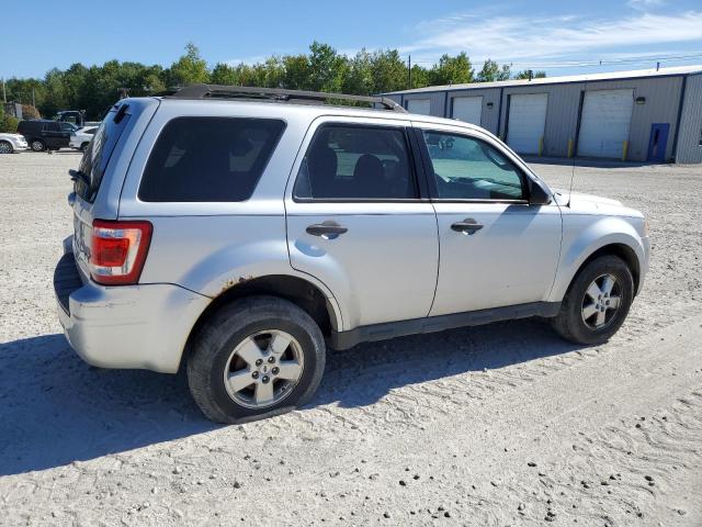 Photo 2 VIN: 1FMCU9DG3CKA80685 - FORD ESCAPE XLT 