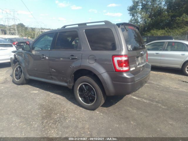 Photo 2 VIN: 1FMCU9DG3CKB39542 - FORD ESCAPE 