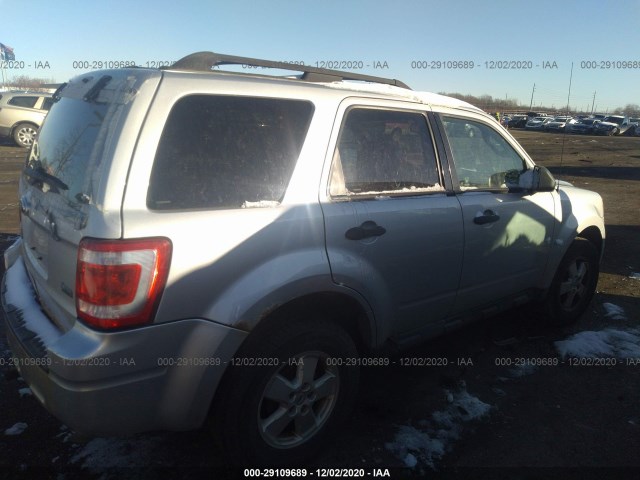 Photo 3 VIN: 1FMCU9DG4AKC11930 - FORD ESCAPE 