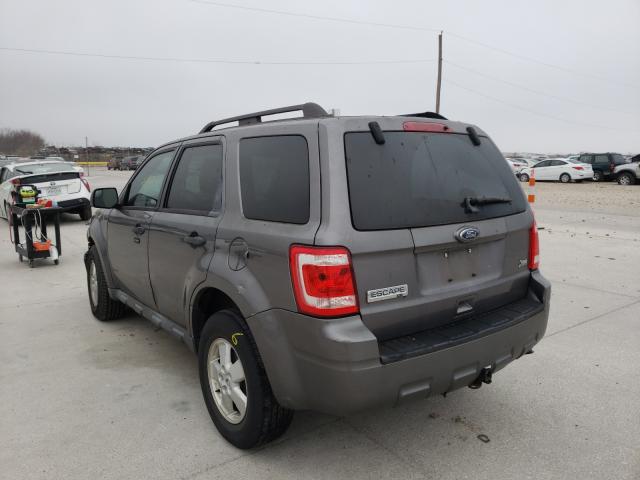 Photo 2 VIN: 1FMCU9DG4AKD45191 - FORD ESCAPE XLT 