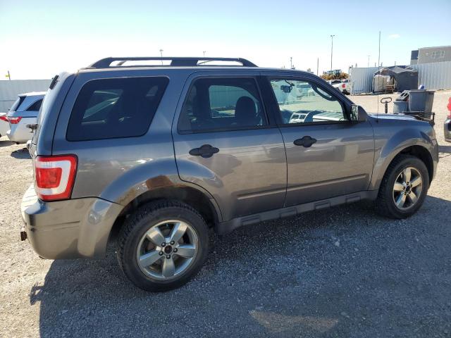 Photo 2 VIN: 1FMCU9DG4BKA94268 - FORD ESCAPE XLT 