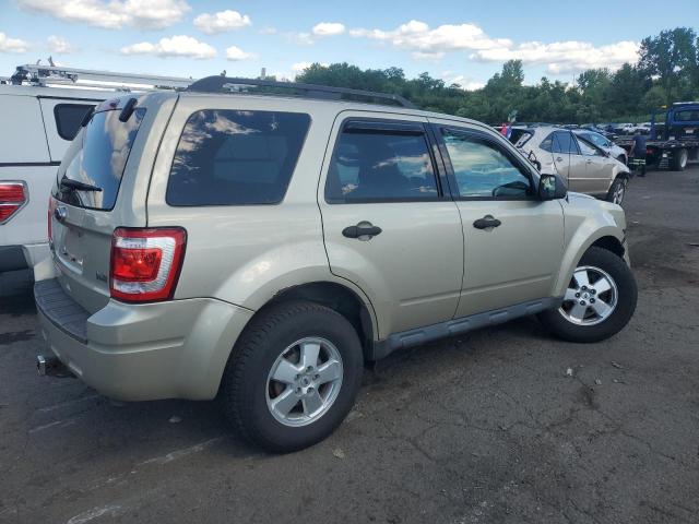 Photo 2 VIN: 1FMCU9DG4BKC38935 - FORD ESCAPE 