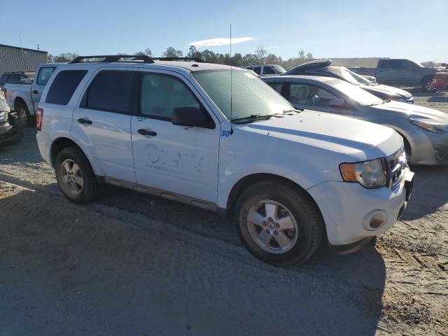 Photo 3 VIN: 1FMCU9DG4CKA59621 - FORD ESCAPE XLT 