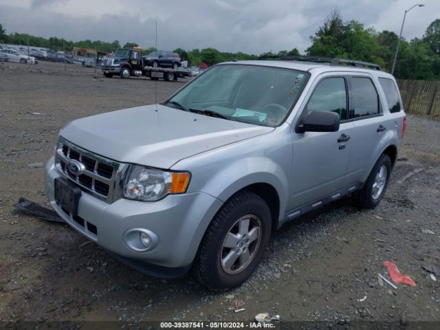 Photo 1 VIN: 1FMCU9DG4CKA66987 - FORD ESCAPE 