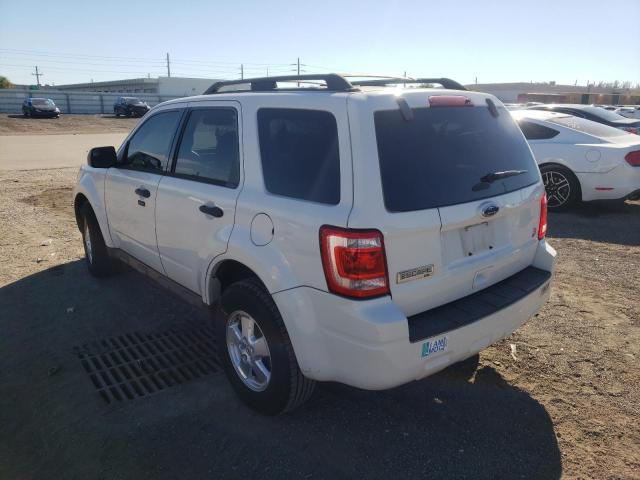 Photo 2 VIN: 1FMCU9DG4CKB00880 - FORD ESCAPE XLT 