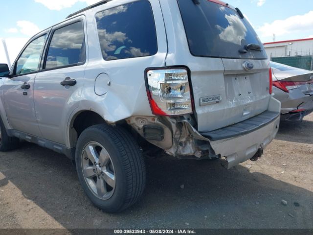 Photo 5 VIN: 1FMCU9DG4CKB84103 - FORD ESCAPE 