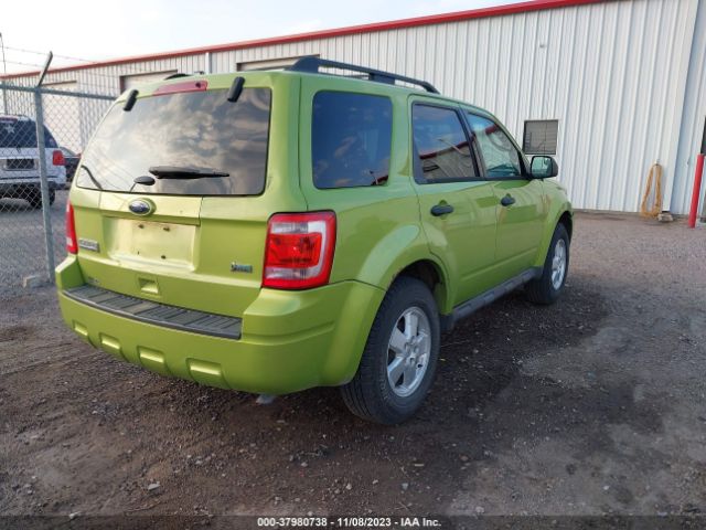 Photo 3 VIN: 1FMCU9DG4CKC25846 - FORD ESCAPE 