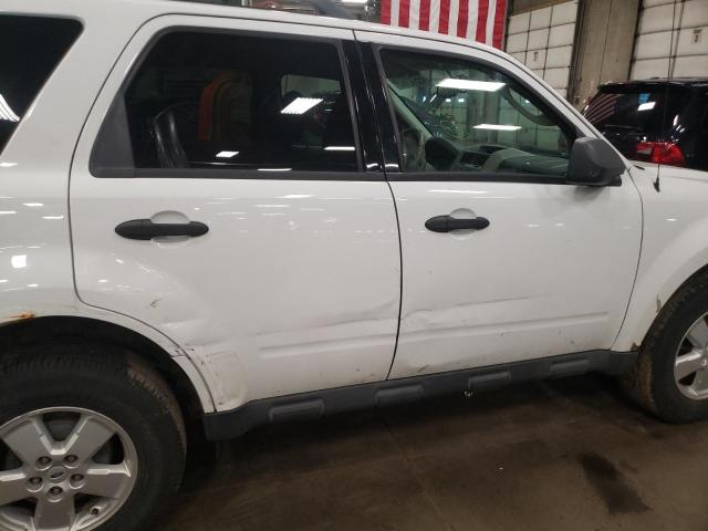 Photo 8 VIN: 1FMCU9DG5AKA15379 - FORD ESCAPE XLT 