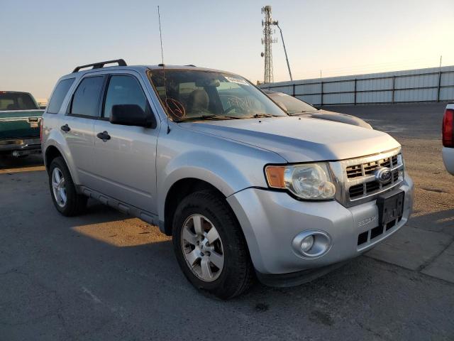 Photo 3 VIN: 1FMCU9DG5AKB93678 - FORD ESCAPE XLT 