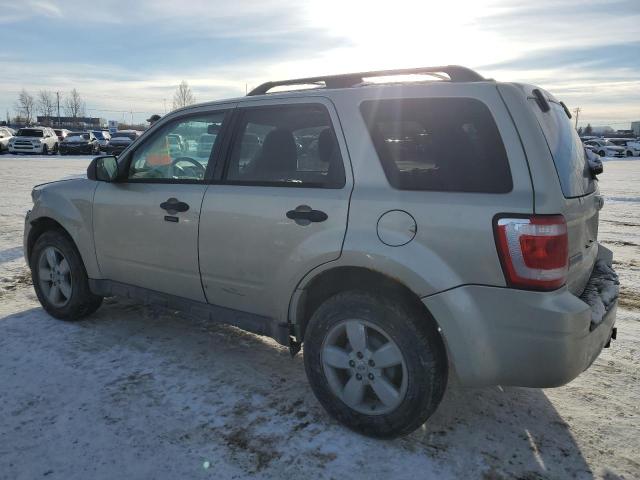 Photo 1 VIN: 1FMCU9DG5AKC38585 - FORD ESCAPE XLT 