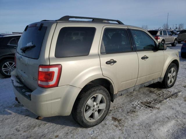 Photo 2 VIN: 1FMCU9DG5AKC38585 - FORD ESCAPE XLT 