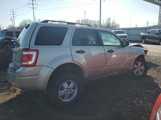 Photo 2 VIN: 1FMCU9DG5AKC47612 - FORD ESCAPE 