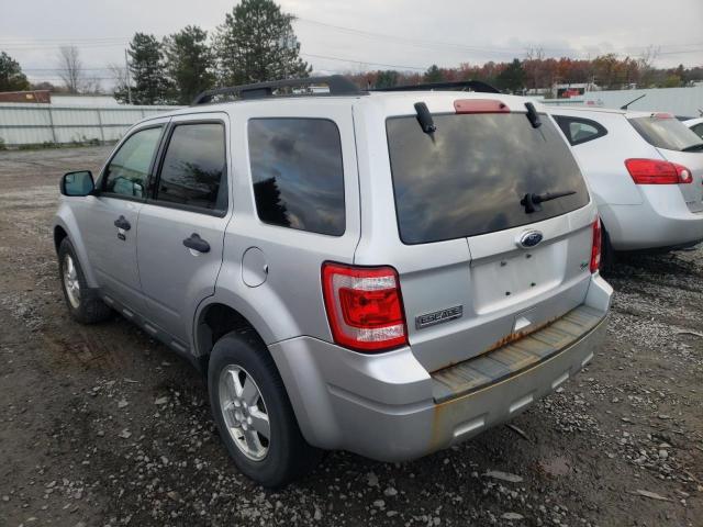 Photo 2 VIN: 1FMCU9DG5AKC96602 - FORD ESCAPE XLT 