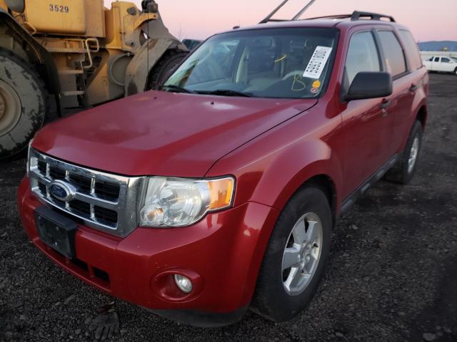 Photo 1 VIN: 1FMCU9DG5AKD20400 - FORD ESCAPE 