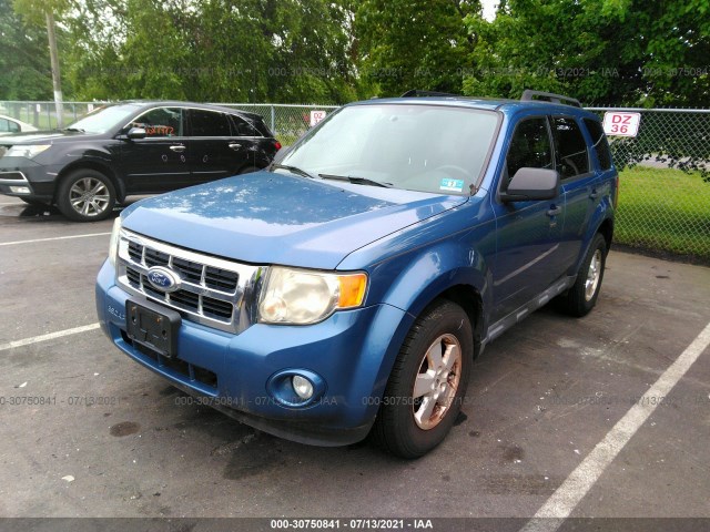 Photo 1 VIN: 1FMCU9DG5AKD30201 - FORD ESCAPE 