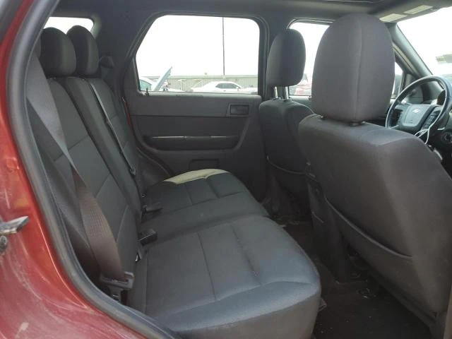 Photo 10 VIN: 1FMCU9DG5BKA67015 - FORD ESCAPE XLT 