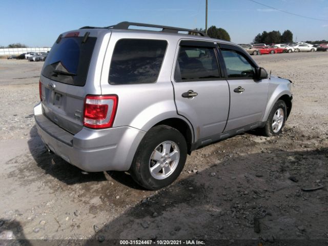 Photo 3 VIN: 1FMCU9DG5BKB12809 - FORD ESCAPE 