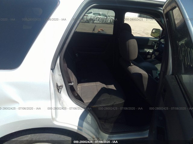 Photo 7 VIN: 1FMCU9DG5BKC03918 - FORD ESCAPE 