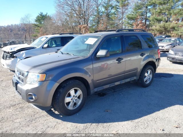 Photo 1 VIN: 1FMCU9DG5CKA02831 - FORD ESCAPE 