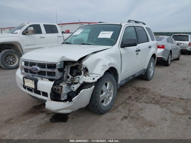 Photo 1 VIN: 1FMCU9DG5CKA29897 - FORD ESCAPE 