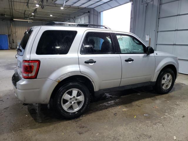 Photo 2 VIN: 1FMCU9DG5CKB61042 - FORD ESCAPE XLT 