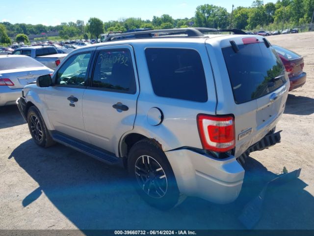 Photo 2 VIN: 1FMCU9DG5CKB91772 - FORD ESCAPE 